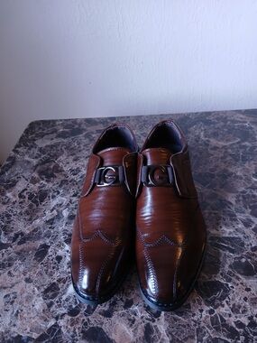Men's Brown Leather Dress Shoes with Decorative Buckle